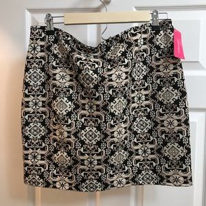 Mini skirt stretch waist size large